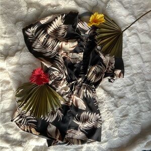 NWOT SHEIN Leaf Print Romper